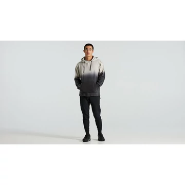 Kapucnis pulcsi- Legacy Spray Pull-Over Hoodie Méret: M Szín: DOVGRY