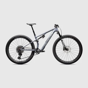 TESZT Specialized Epic 8 Pro Szín: Glacial Metallic Pearl / Metallic White Silver Méret: M