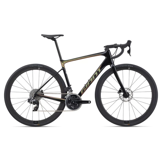 Giant Defy Advanced Pro 2 AXS Szín: Carbon/Messier Méret: L