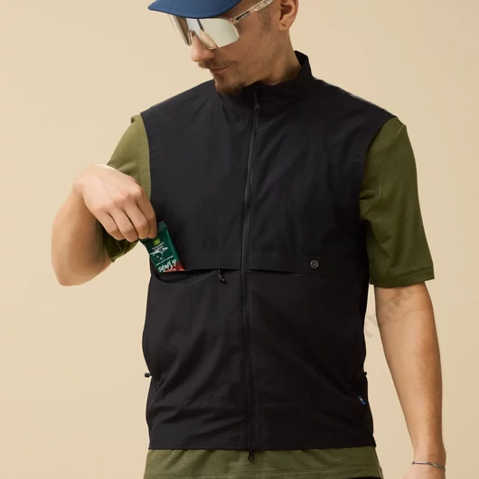 Fjäll Räven Hoja! Adventure Vest, Méret: S, Szín: 550/Black