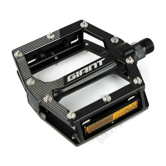 GIANT Original MTB Pedál Fekete 440g